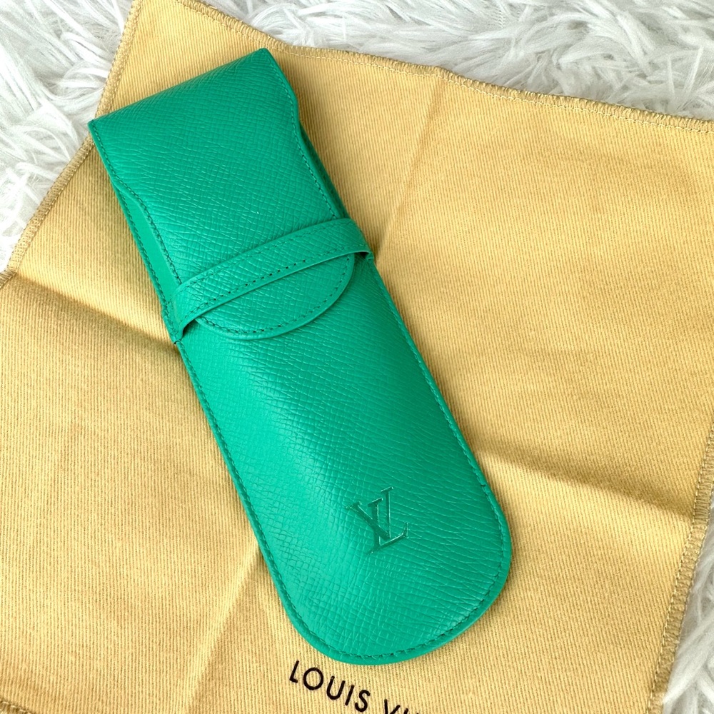 Louis Vuitton Taiga Leather custom painted ink pen or pencil case pouch - Picture 9 of 11